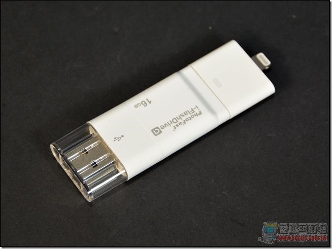 PhotoFast i-FlashDrive EVO Plus 雙頭龍隨身碟開箱評測,更便利的跨平台跨裝置儲存設施 - 電腦王阿達 i-FlashDrive09