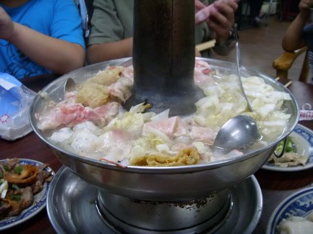 吃的很盡興-劉家酸菜白肉火鍋 - 電腦王阿達 Photobucket