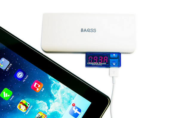 10400mAh 大容量 BAQSS BEST4 智能行動電源開箱分享 - 電腦王阿達 20140212_437