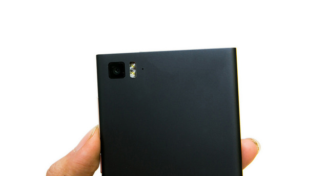 來說明一下 HTC ONE (M8) 雙色溫閃 (補) 光燈 - 電腦王阿達 12900835634_f68c24dc78_k
