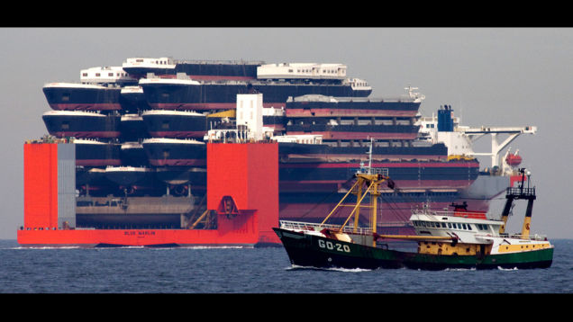 台灣製造的巨型重載船-藍馬林魚號重載船(MV Blue Marlin) - 電腦王阿達 This Is A Ship Carrying A Ship Carrying A Ship Carrying A...