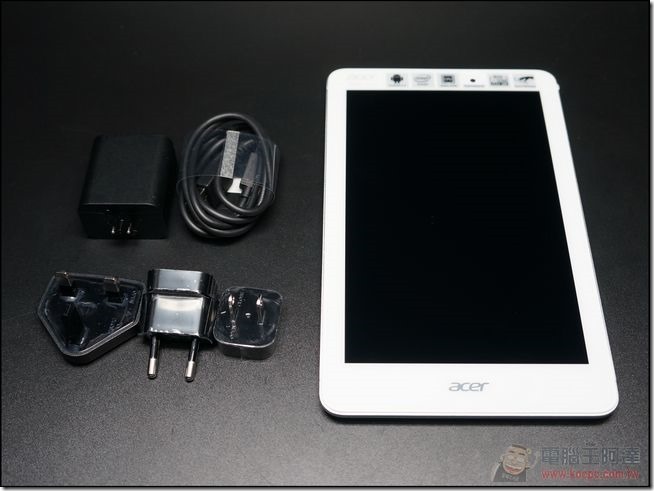 Acer Iconia Tab8 unbox04 Acer Iconia Tab8 unbox04