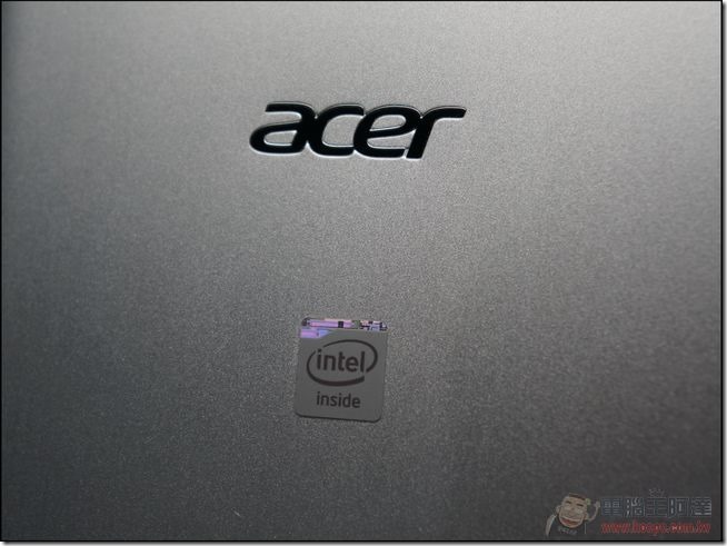 Acer Iconia Tab8 unbox18 Acer Iconia Tab8 unbox18