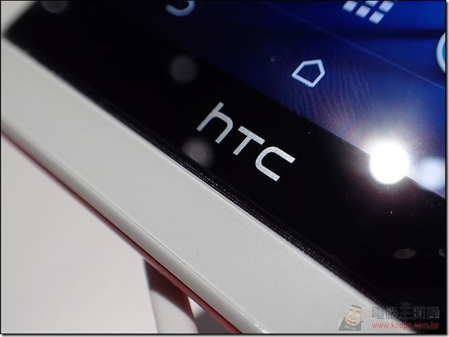 HTC Desire EYE (5) HTC Desire EYE (5)