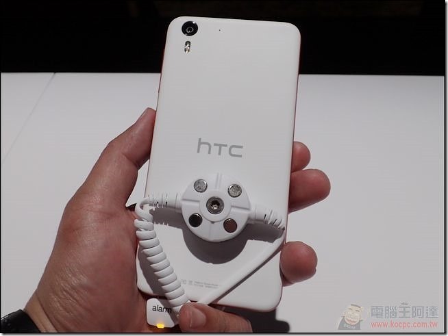 HTC Desire EYE (6) HTC Desire EYE (6)