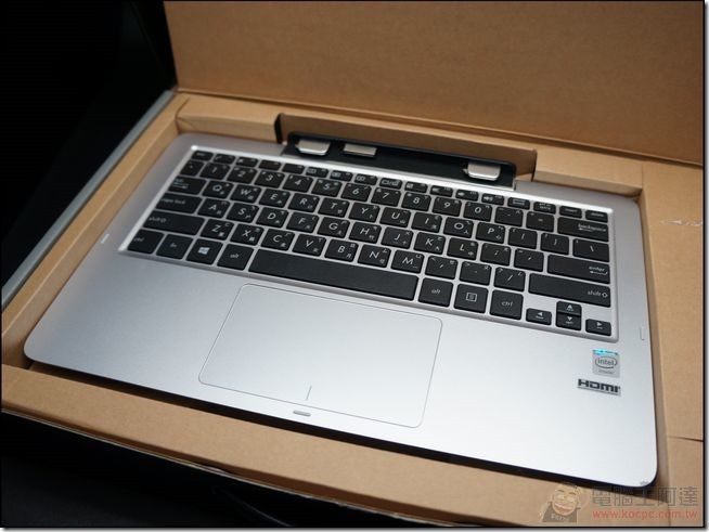 ASUS_T200_03 ASUS_T200_03