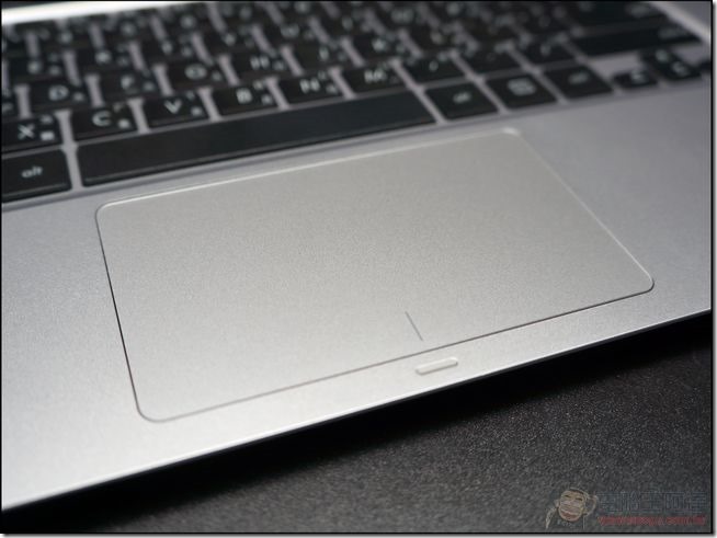 ASUS_T200_22 ASUS_T200_22