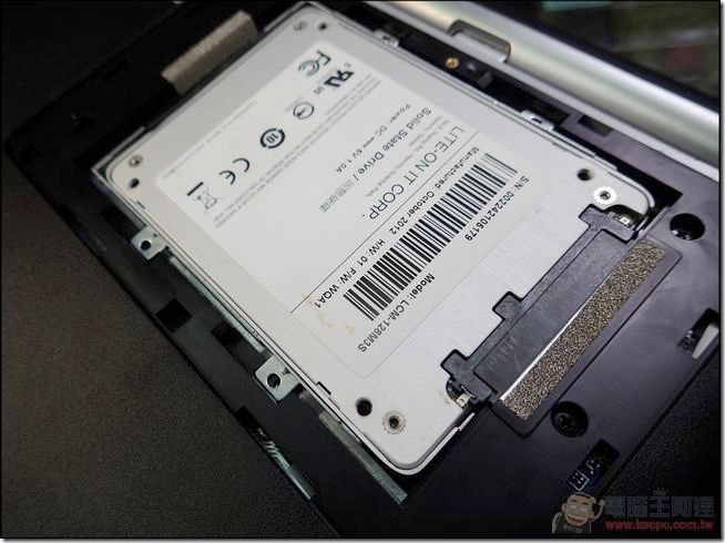 ASUS_T200_26 ASUS_T200_26