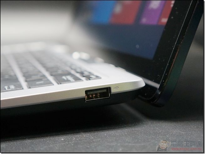 ASUS_T200_32 ASUS_T200_32