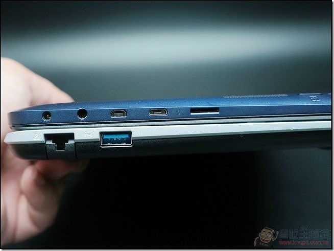 ASUS_T200_35 ASUS_T200_35