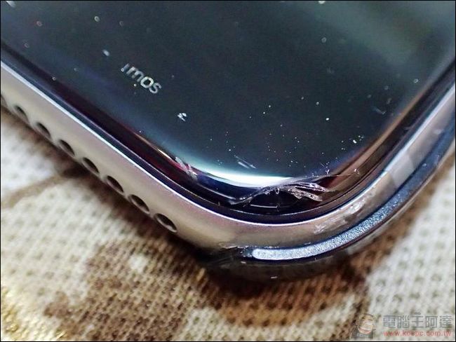 imos SOLID EX 3D滿版康寧強化玻璃保護貼 給iPhone7、iPhone7 Plus螢幕最全面保護 - 電腦王阿達 10888718_818295171574909_6401460840768515646_n