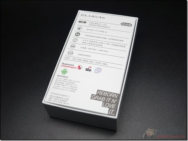 ELUGA-U2開箱-03 ELUGA-U2開箱-03
