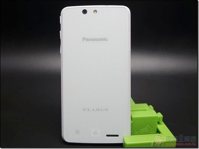ELUGA-U2開箱-10 ELUGA-U2開箱-10