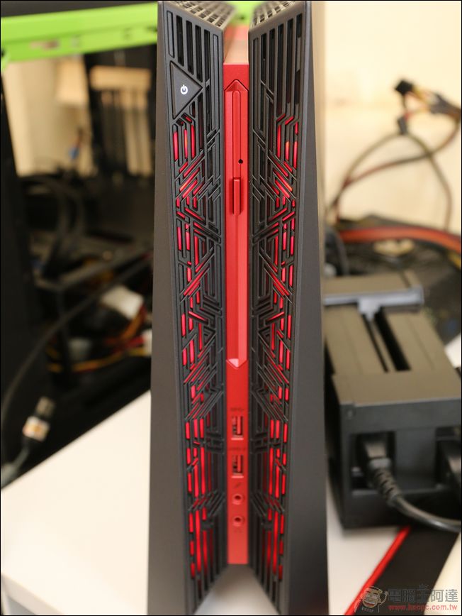 ASUS ROG G20BM - 來自ROG,不可思議的高效能電競迷你主機 - 電腦王阿達 IMG_3564