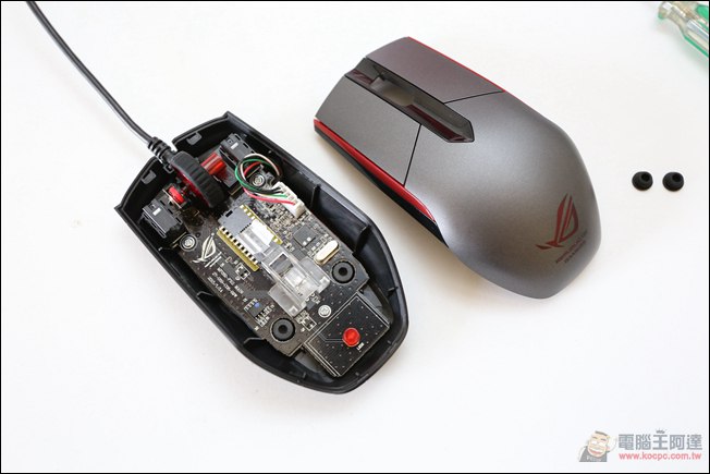 千元內最強!可更換微動開關的 ASUS ROG SICA 電競滑鼠 - 電腦王阿達 011