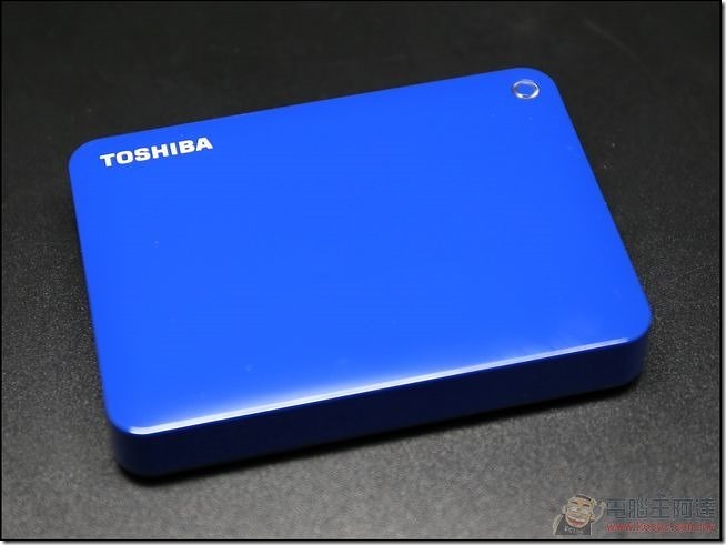 Toshiba-Canvio-Connect-II-05 Toshiba-Canvio-Connect-II-05