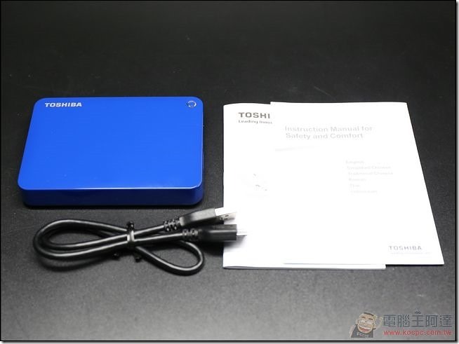 Toshiba-Canvio-Connect-II-04 Toshiba-Canvio-Connect-II-04