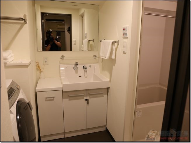 1-3rd-Residence-51 1-3rd-Residence-51