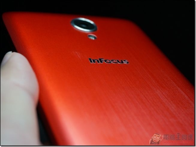InFocus-M550-開箱-18 InFocus-M550-開箱-18