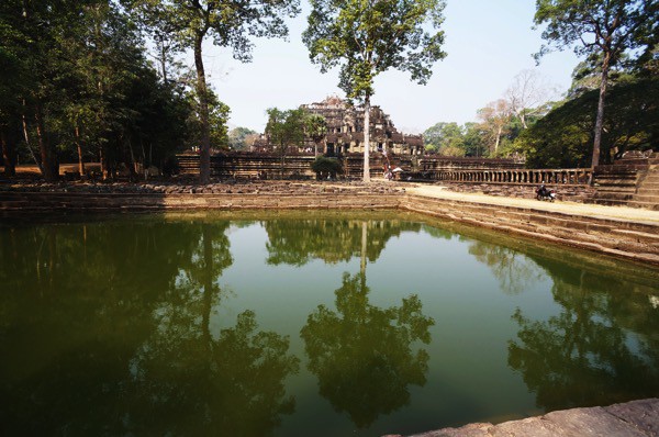 lake.jpg Lake