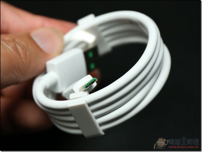 OPPO-R7-開箱-09 OPPO-R7-開箱-09