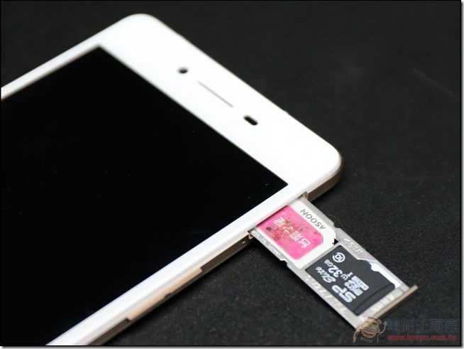 OPPO-R7-開箱-19 OPPO-R7-開箱-19