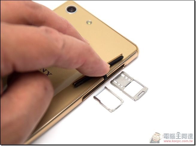 Sony-Xperia-M5-17 Sony-Xperia-M5-17