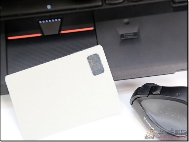 Swiftpoint-GT-Mouse-25 Swiftpoint-GT-Mouse-25