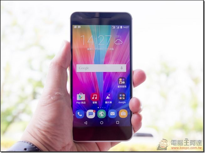 InFocus-M812-01 InFocus-M812-01
