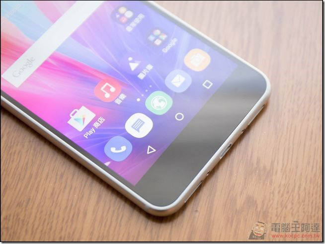 InFocus-M812-07 InFocus-M812-07
