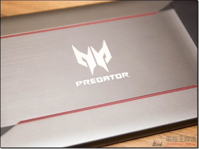 Acer-Predator-8-22 Acer-Predator-8-22