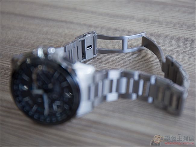商務人士必備經典腕錶 CASIO OCEAUNS 太陽能 GPS 混合電波接收時計錶 OCW-G1000DB-1A - 電腦王阿達 IMG_0390