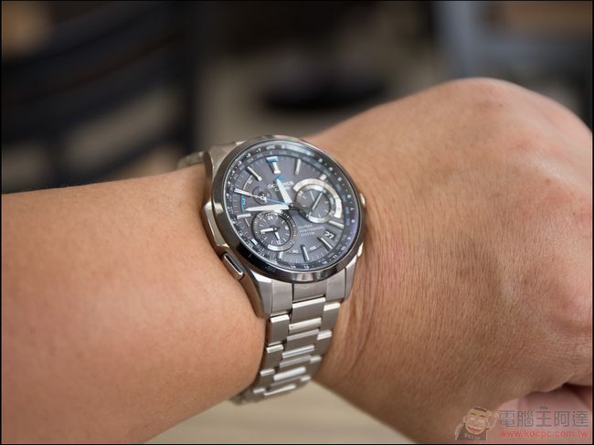 商務人士必備經典腕錶 CASIO OCEAUNS 太陽能 GPS 混合電波接收時計錶 OCW-G1000DB-1A - 電腦王阿達 IMG_0401