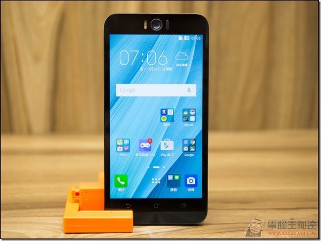 ZenFone-Selfie-05 ZenFone-Selfie-05