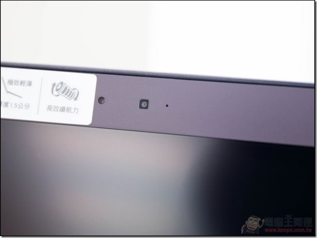 ASUS-UX305-I7-21 ASUS-UX305-I7-21