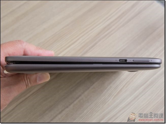 ASUS-T100HA-42 ASUS-T100HA-42