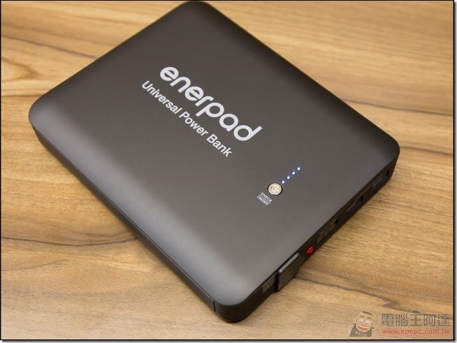 enerpod-AC 插座行動電源-11