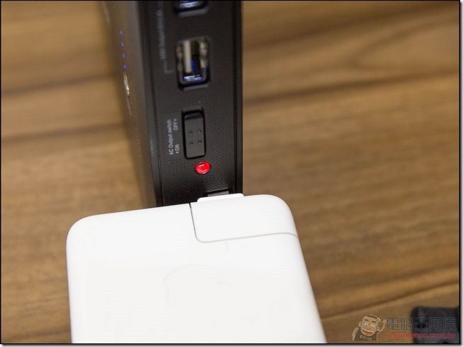 enerpod-AC 插座行動電源-21 enerpod-AC 插座行動電源-21
