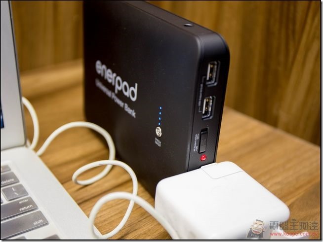 enerpod-AC 插座行動電源-26 enerpod-AC 插座行動電源-26