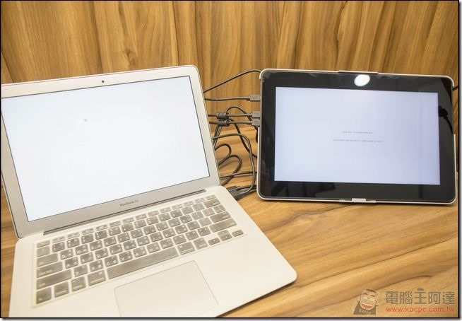 GeChic-On-Lap-1303I-44 GeChic-On-Lap-1303I-44