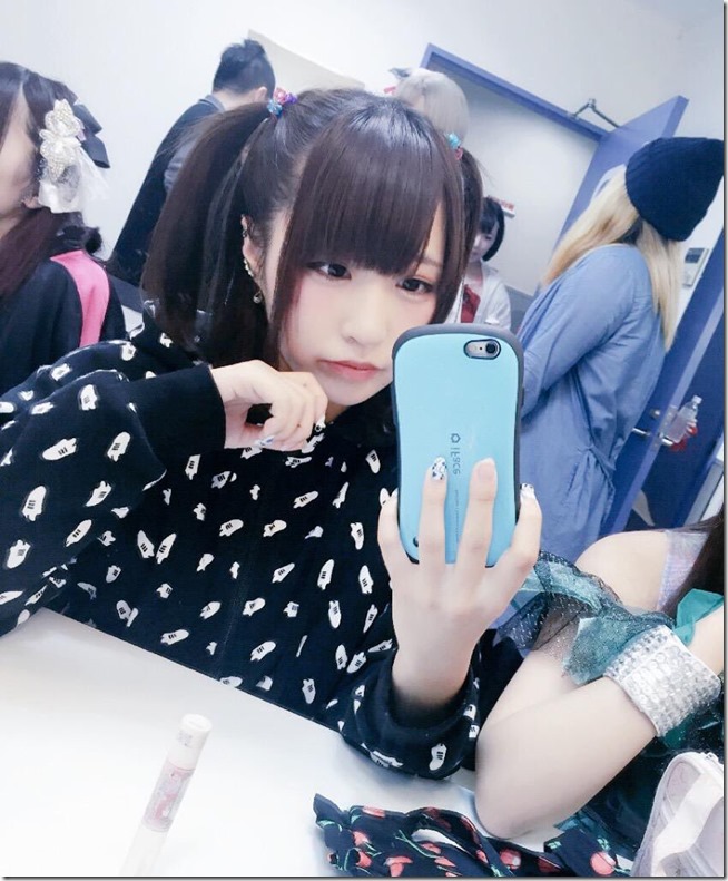 2 2
