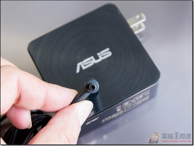 ASUS-UX303LB-12 ASUS-UX303LB-12