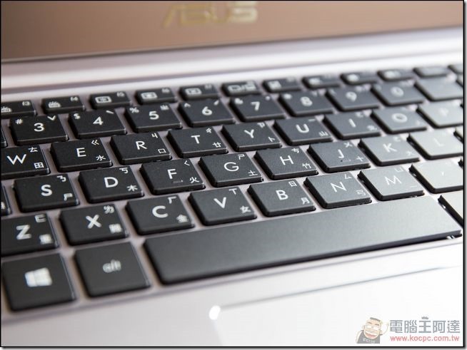 ASUS-UX303LB-28 ASUS-UX303LB-28
