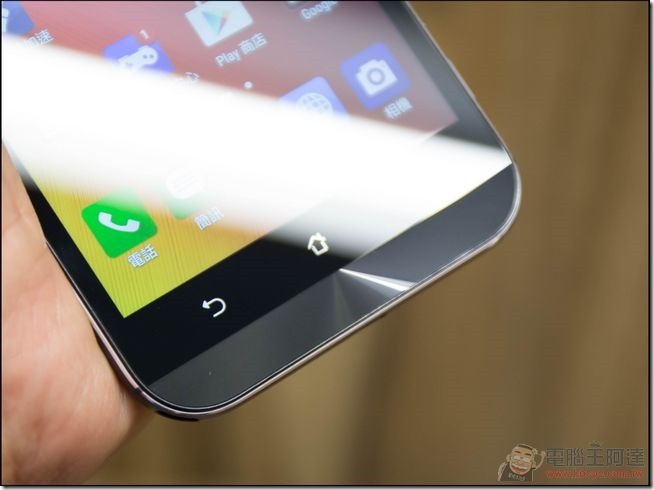 ZenFone-Zoom-10 ZenFone-Zoom-10