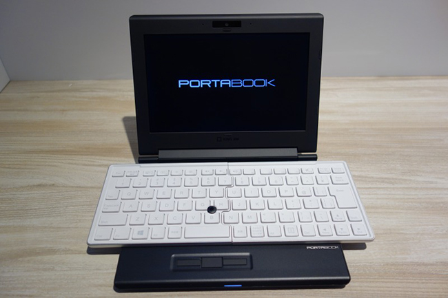 小筆電鍵盤不再難打!這台8吋PORTABOOK XCM10筆電可藏入12吋的鍵盤 - 電腦王阿達 1 (1)