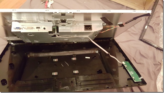 5_bezel_tearing 5_bezel_tearing