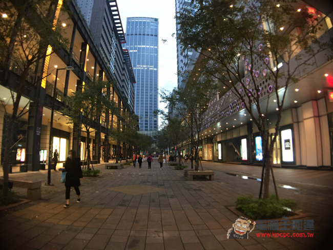 IMG_0037.jpg IMG 0037