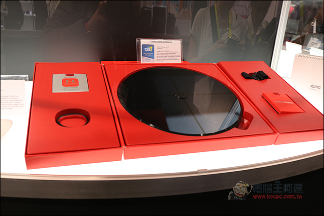 CES2016 Under Armour 展出UA HealthBox,首款智慧慢跑鞋及心律偵測運動耳機 - 電腦王阿達 IMG_1044