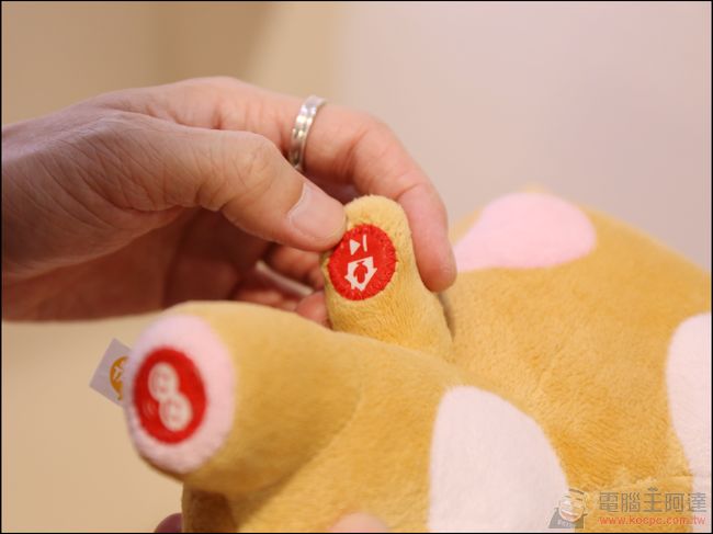 CES2016 整個世界都是調色盤!可吸取生活實體顏色、讓小孩跟環境有更多互動的Mozbii萌奇筆 - 電腦王阿達 IMG_0947