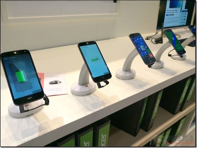 ACER-MWC2016-15 ACER-MWC2016-15